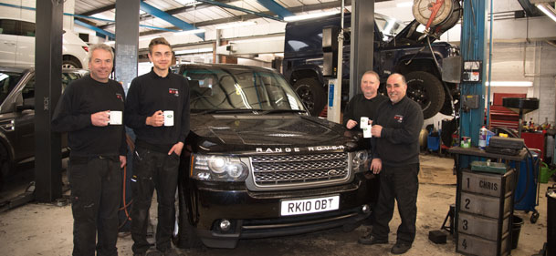 kinghams lr team land rover servicing croydon